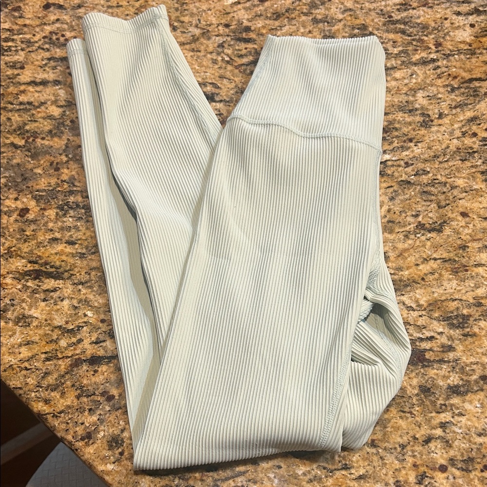 Limitless born primitive leggings small - mint color